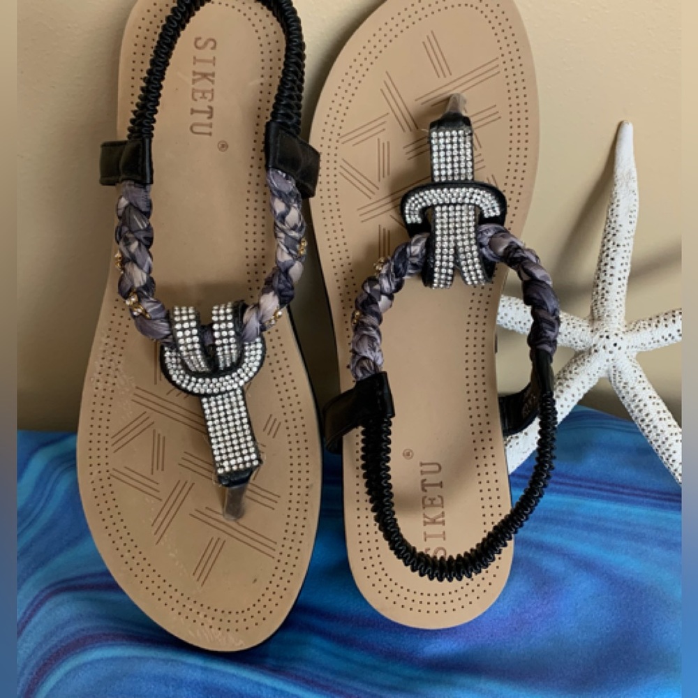 SIKETU ladies fabric rhinestone embellished wedge thong in size 9. LNWOT